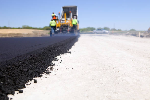 Best Driveway Paving Contractor  in Chico, WA